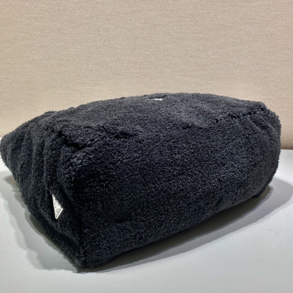 Pra*a terry tote bag