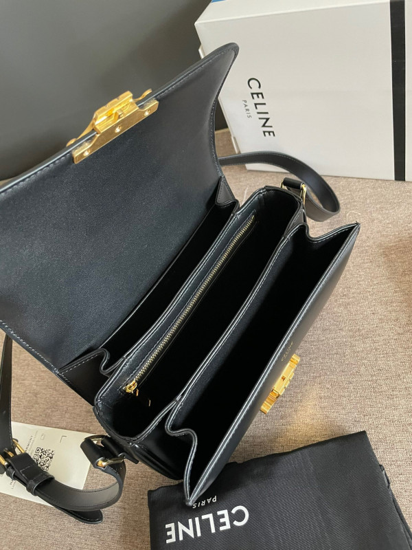 CELIN* CLASSIQUE TRIOMPHE BAG