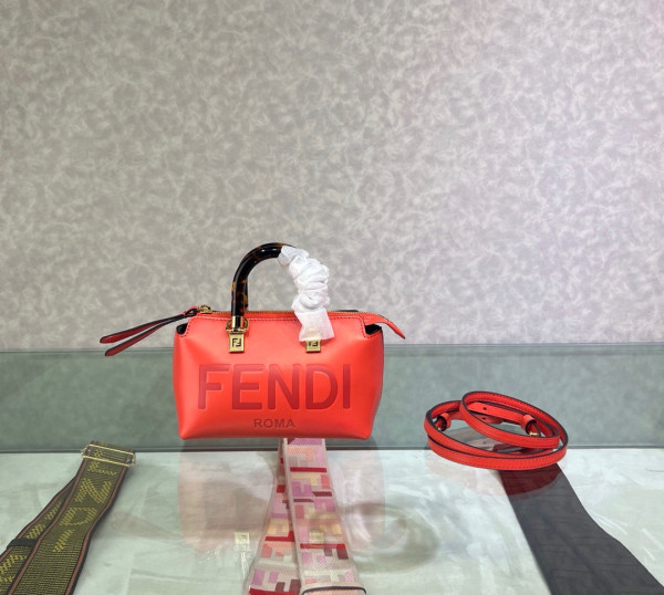 F**di by the way mini-12-9-20.5cm