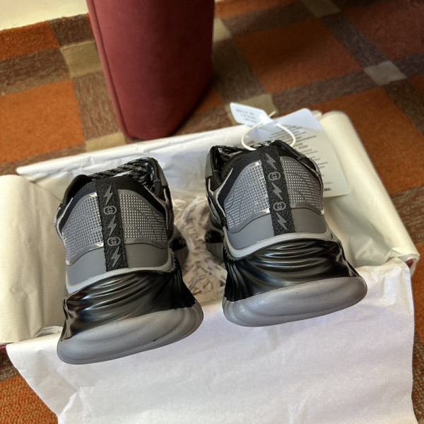 G*u*i  men&women sneakers