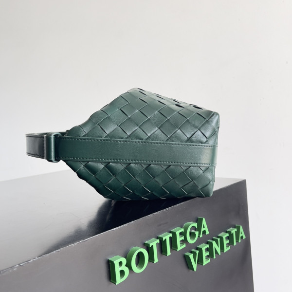 bo*te*ga Ve*ne*ta  candy wallace-22*13*9cm