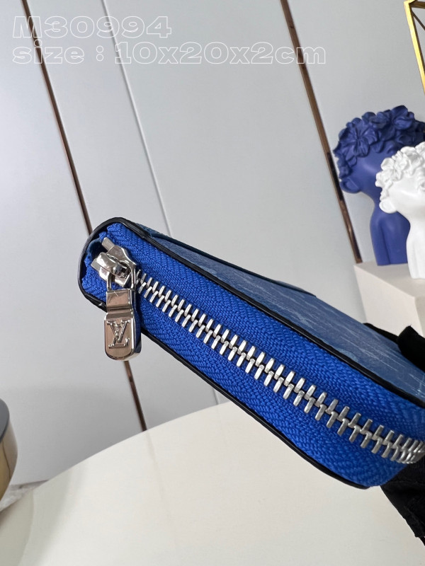 l0*is V*t0n zippy wallet-10*20*2 cm